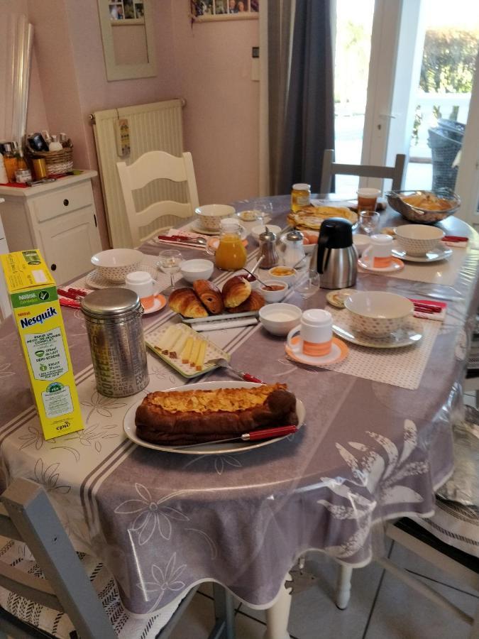 Bed and Breakfast Les Chenes Chez Jo Et Aime Регюс Экстерьер фото